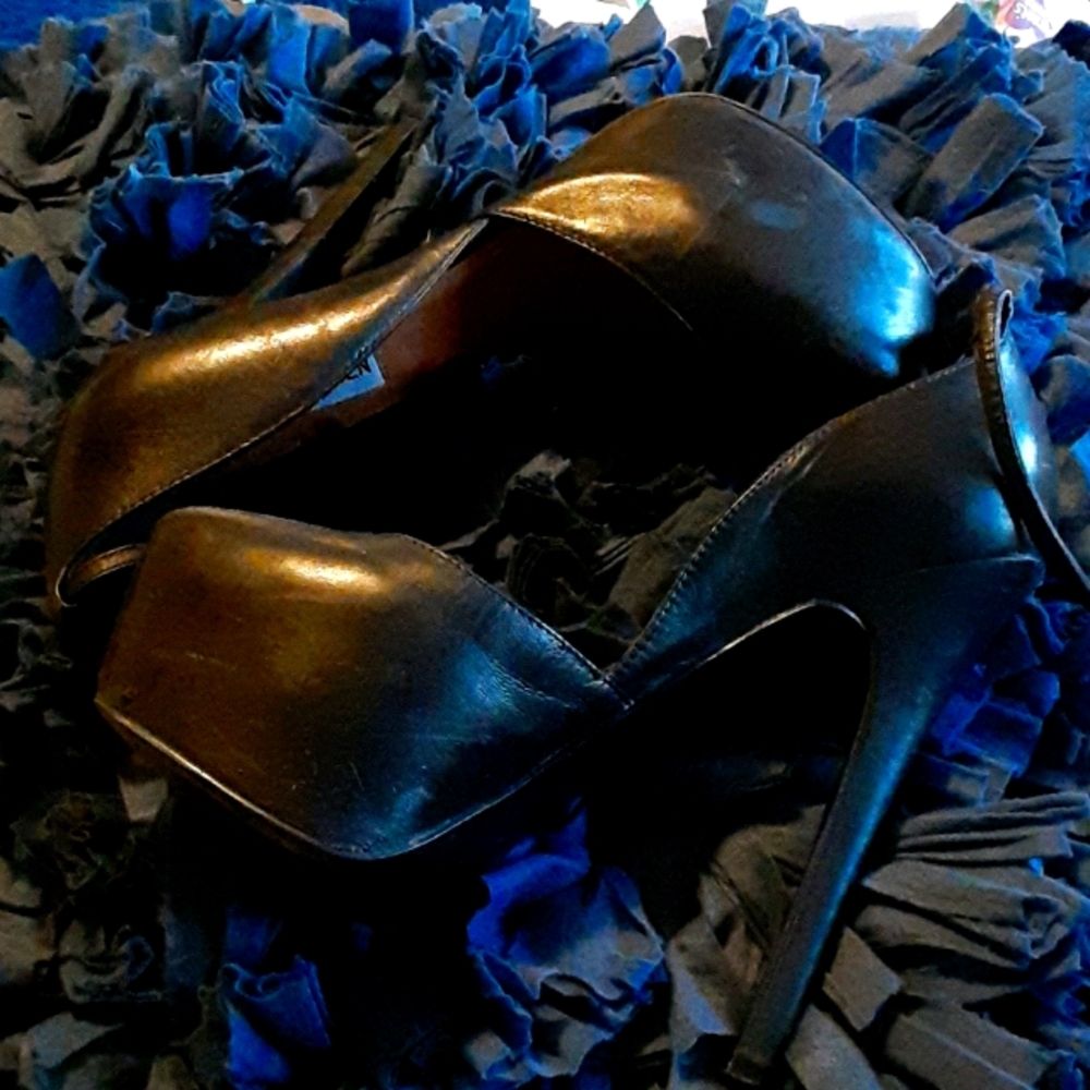 Stilletos